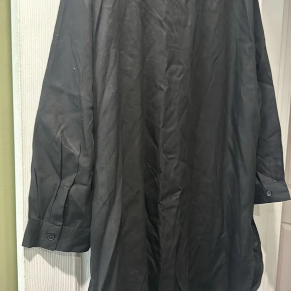 The Camille Collection Shirt/Cover Up - Picture 9 of 12